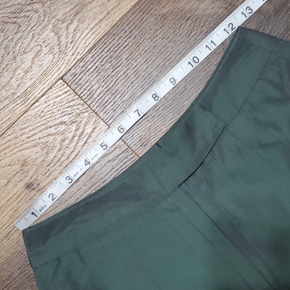 Rene Lezard irredisent green crop silk blend pants - Picture 3 of 7